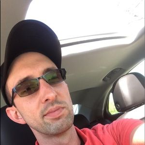 Meet your Posher, Anthony